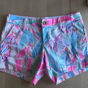 Lilly Pulitzer Callahan Short Size 4